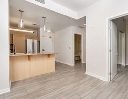 W 6th St Apt 213