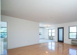  Bergenwood Ave Apt 2