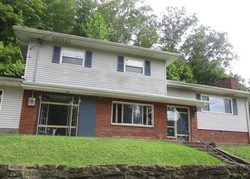 Willow Ln - Saint Albans, WV