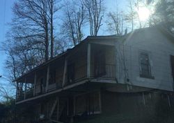 W Garrett Rd