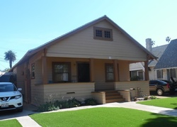  W 29th St