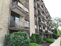  Des Plaines Ave Apt 