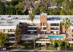  Wilshire Blvd Apt 30