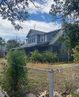  S Crockett Ave