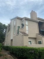  Meadowglen Ln Apt 60