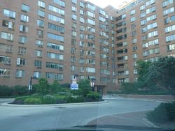  S Plymouth Ct Apt 32