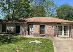 S Wilson Rd - Foreclosure In Radcliff, KY