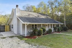 Grandview Ln - Foreclosure In Carriere, MS