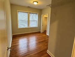  W Addison St Apt 1c