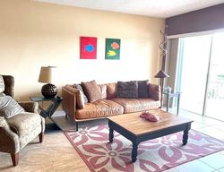  Kings Point Dr Apt 5
