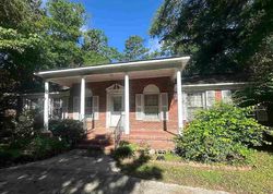 3rd Ave - Foreclosure In Kingstree, SC