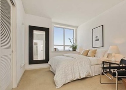  Beale St Apt 1807