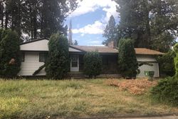 E 12th Ave