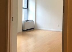  West St Apt 18f