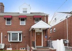  E 33rd St