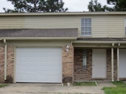  Whispering Oaks Ln