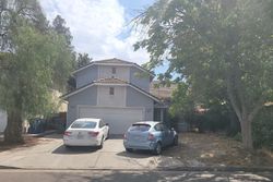  W Wrenwood Ave