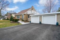  S 69th Ct