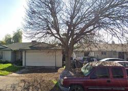  E Garrett Ave