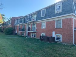  Bayberry Pl Apt 23