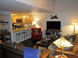  E Highland Ave Apt 4