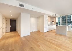  Francisco St Apt 100