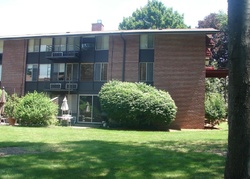  Longwood Dr Apt 3